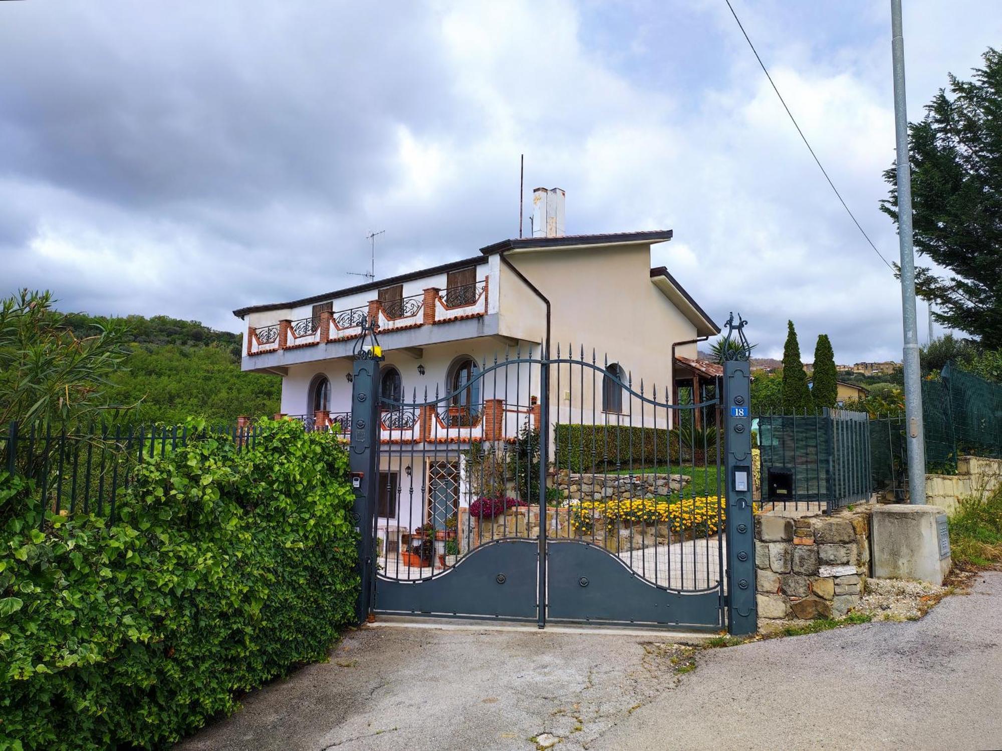 Ruggiero "Casa Vacanze" Vallo della Lucania Exterior foto